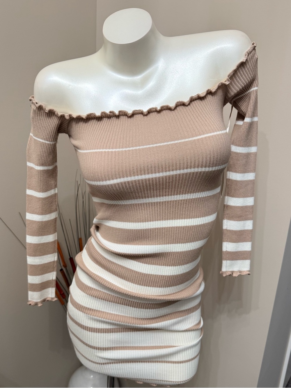 NEW Ribbed Knit Bodycon Dress Off Shoulder Long Sleeve Tan White Stripe Sz S
